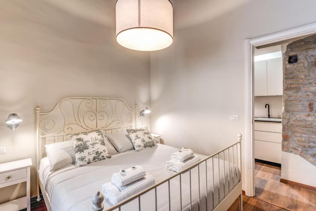 Vicolo Leopardo Trastevere Apartment Rom