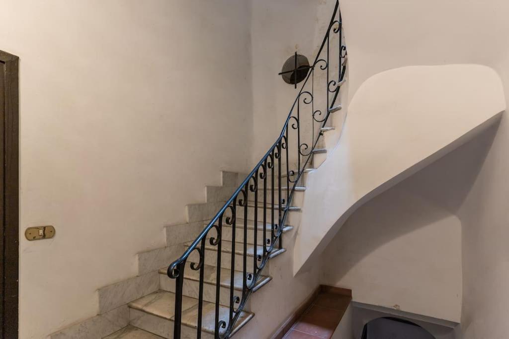 Apartment Vicolo Leopardo Trastevere *